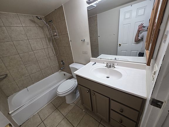 5th image of 2332 Century Point Ln APT F