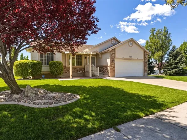 2291 Craig Ln, Syracuse, UT 84075