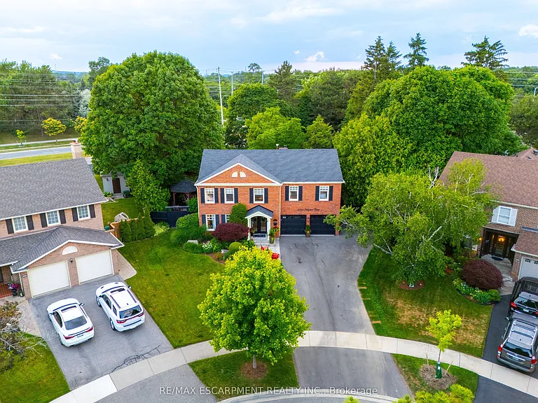 3555 Kingbird Ct — Photo 35
