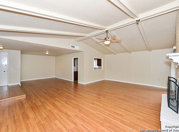 5th image of 8251 Capricorn Dr