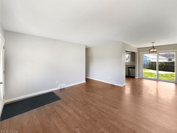 5th image of 15025 N Gallatin Blvd