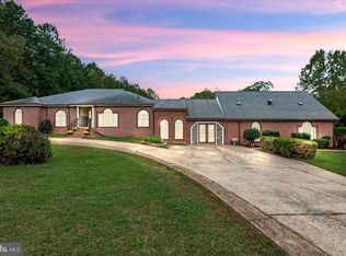 3280 Flat Run Rd, Locust Grove, VA 22508