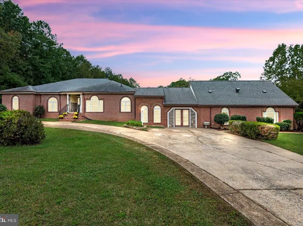 3280 Flat Run Rd, Locust Grove, VA 22508