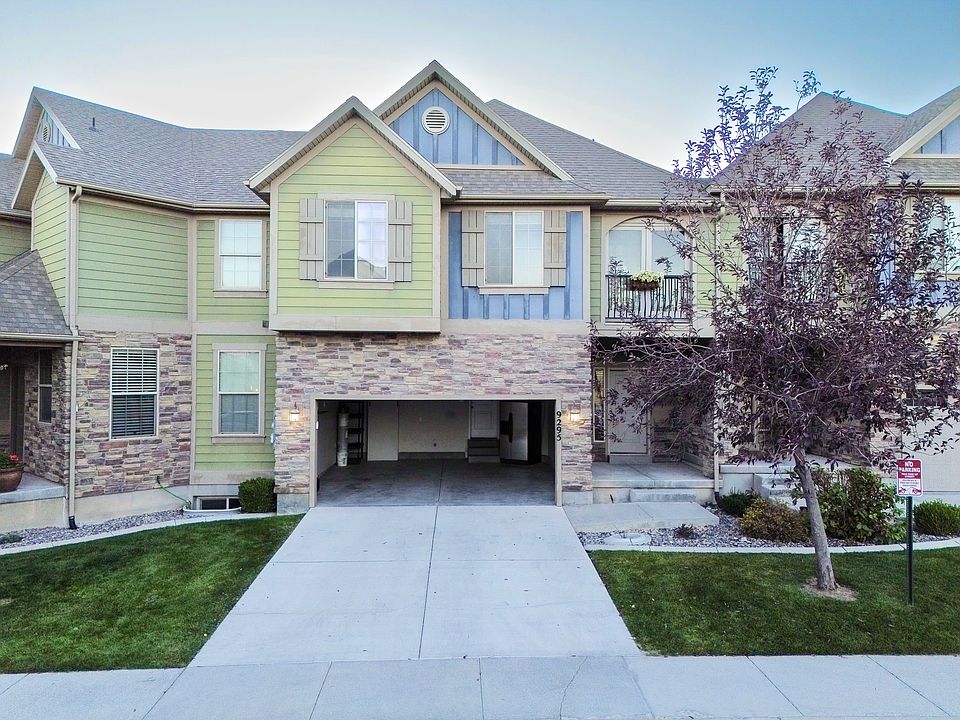 1st image of 9295 N Oakland Hills Dr