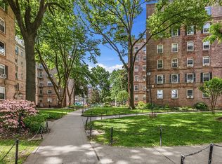 56-07 31st Ave Unit 1, Woodside, NY 11377