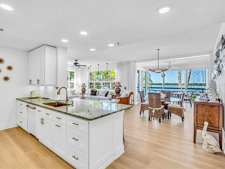 615 Dream Island Pl #201 — Photo 10
