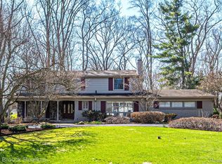25933 Hersheyvale Dr, Franklin, MI