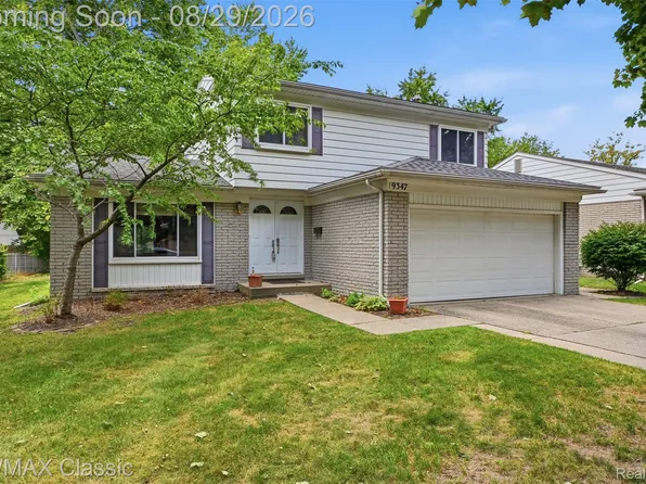9347 Westbury Ave, Plymouth, MI 48170