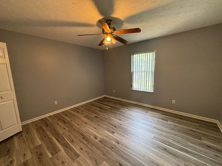 6903 Ross Dr — Photo 19