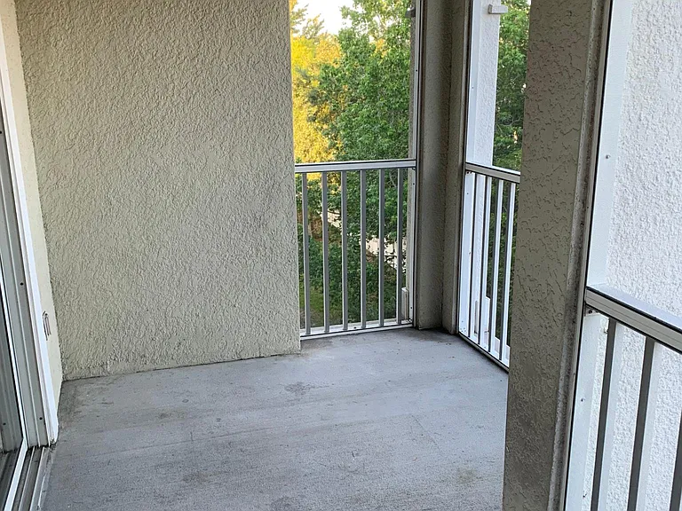 8290 Gate Pkwy W #1315 — Photo 18