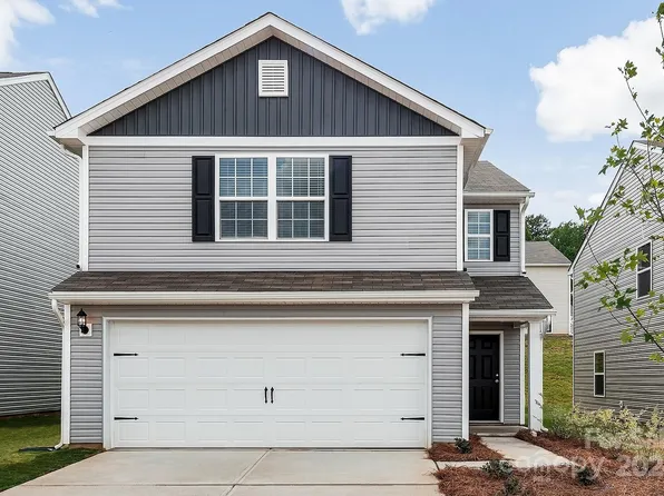 6236 Lowe Ln, Charlotte, NC 28214