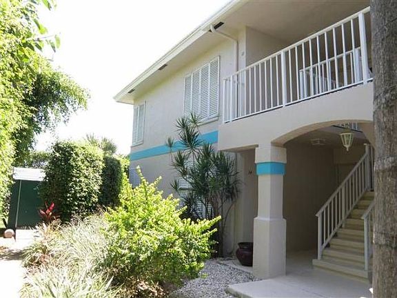 2nd image of 75 Venetian Dr APT 13D