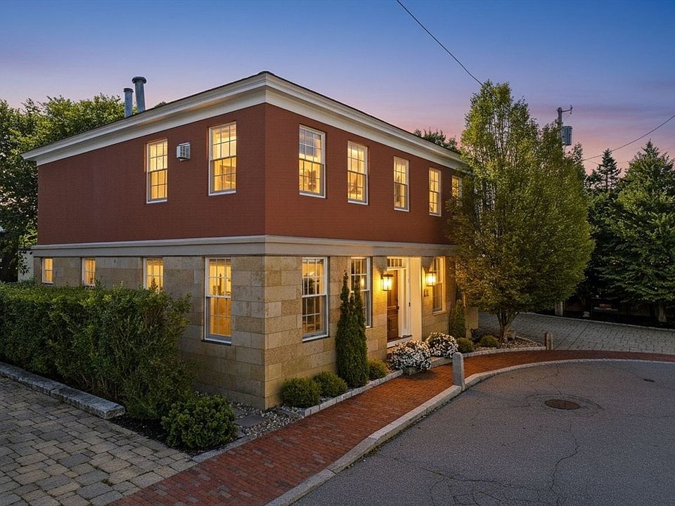 1st image of 7 Vernon St #7
