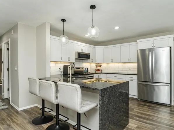 2046 26th Ave NW, Rochester, MN 55901