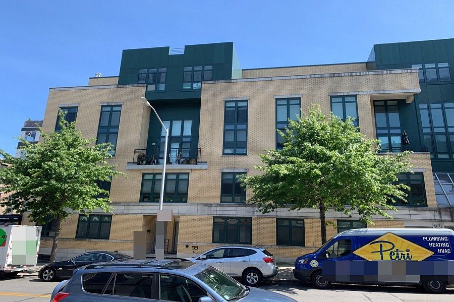 1st image of 35 Underhill Ave