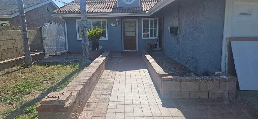 3 bed, 1238 sqft, $4,200 — Photo 3