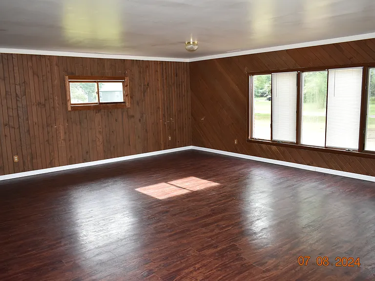 135 Hill Place Dr — Photo 7