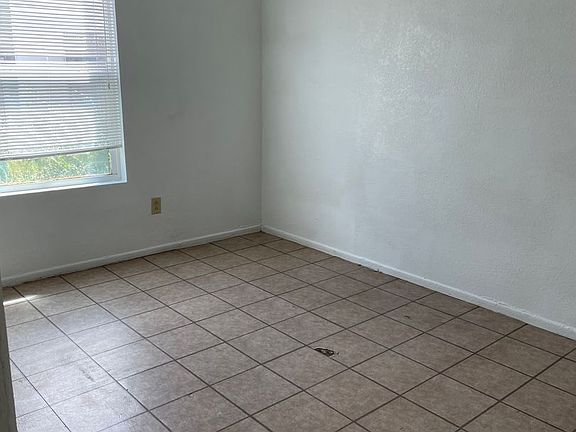 2nd image of 1201 W Edwards St #B