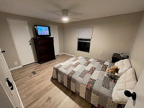 2nd image of 980 Castles Dr