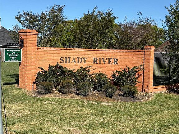 5th image of 702 Shady River Rd