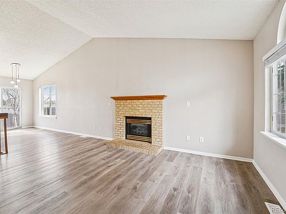 5th image of 12958 Grove Way