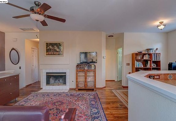 3rd image of 7750 Tuscany Dr