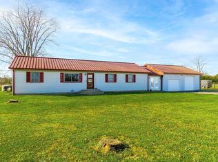 1699 Dennis St, Washington Court House, OH 43160