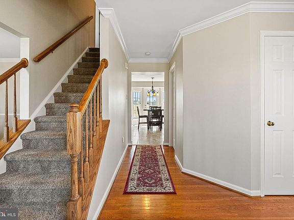 5th image of 46 Quail Cir