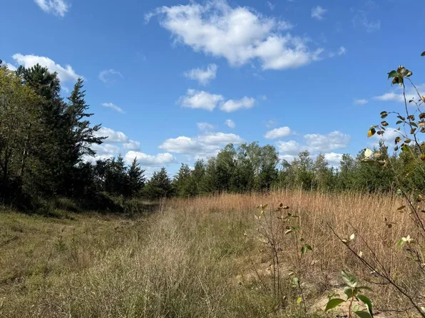 Moonlight Ln, Bemidji, MN 56601