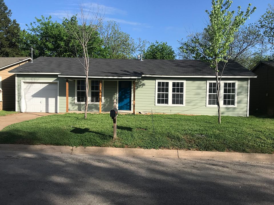 1st image of 1206 W Lone Star Ave