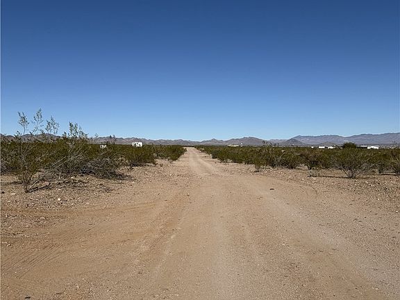 4th image of 306-17-085 Dilcon Rd