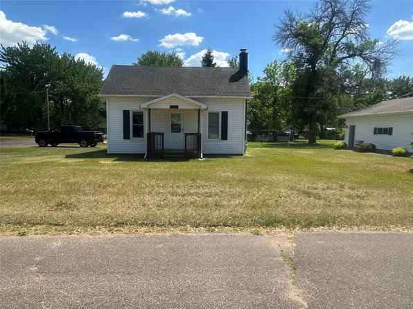 301 Cliff Street, Chippewa Falls, WI 54729