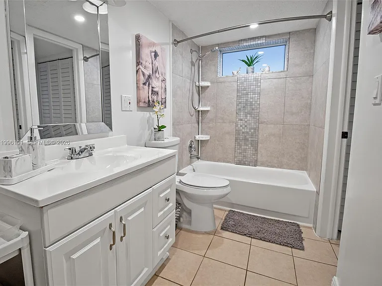 6020 NW 64th Ave #108 — Photo 3