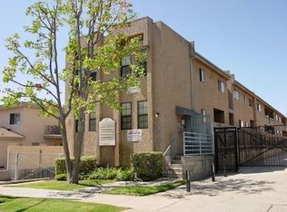 917 Enterprise Ave APT 3, Inglewood, CA 90302