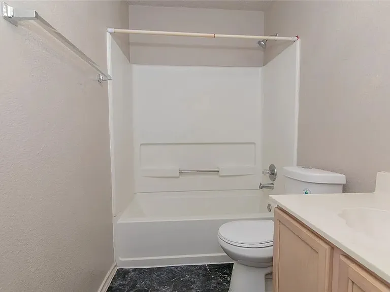 12931 Heyerdahl Dr — Photo 21