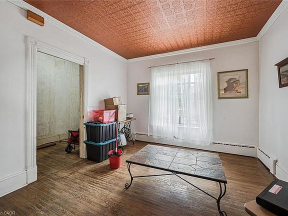5th image of 30 Blair Rd