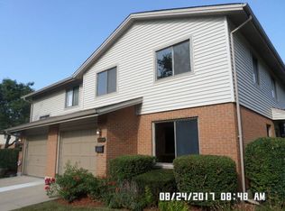 18519 Meadow Ln, Hazel Crest, IL 60429