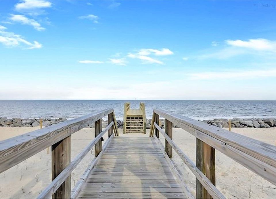 1st image of 1175 N Beachview Dr #260