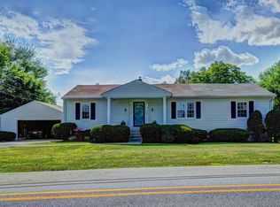 10414 Oak Grove Rd, Louisville, KY 40291