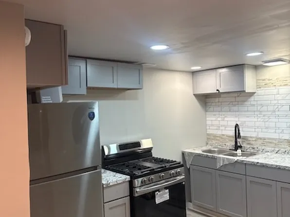 521 Dock St #B, Schuylkill Haven, PA 17972