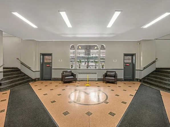 35-21 79th St #2H, Jackson Heights, NY 11372