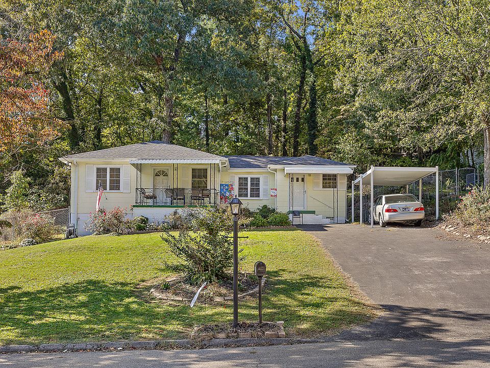 1st image of 838 Manchester Dr