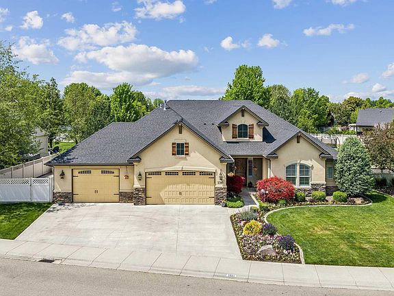 2nd image of 2341 W San Remo Dr
