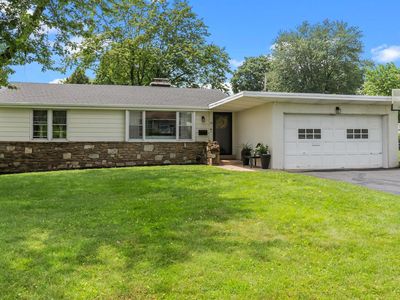 16 Brook Ln, Yardley, PA, 19067