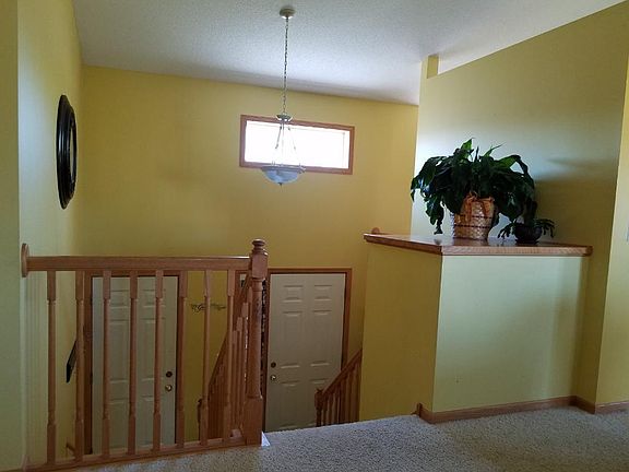 5th image of 2040 Bridgewater Blvd S