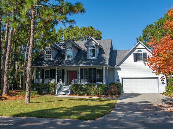 4th image of 3292 St James Drive SE
