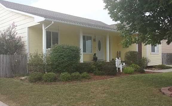 3rd image of 205 N Poston Ave
