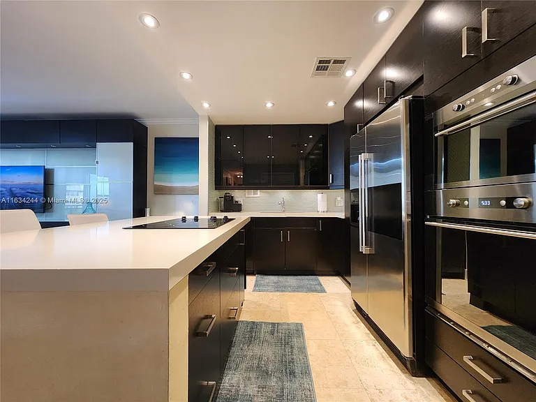 3505 S Ocean Dr #1409 — Photo 9