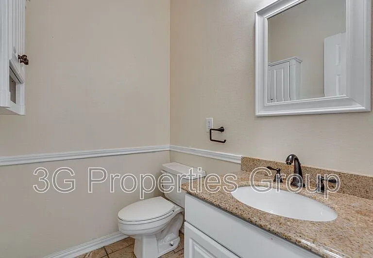 3937 Valley View Ln — Photo 15