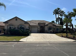 3107 E Beech Ct, Visalia, CA 93292